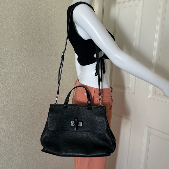 Gucci Bamboo Black Pebbled Calfskin Daily Medium Top Handle Shoulder Bag Purse - Picture 1 of 15